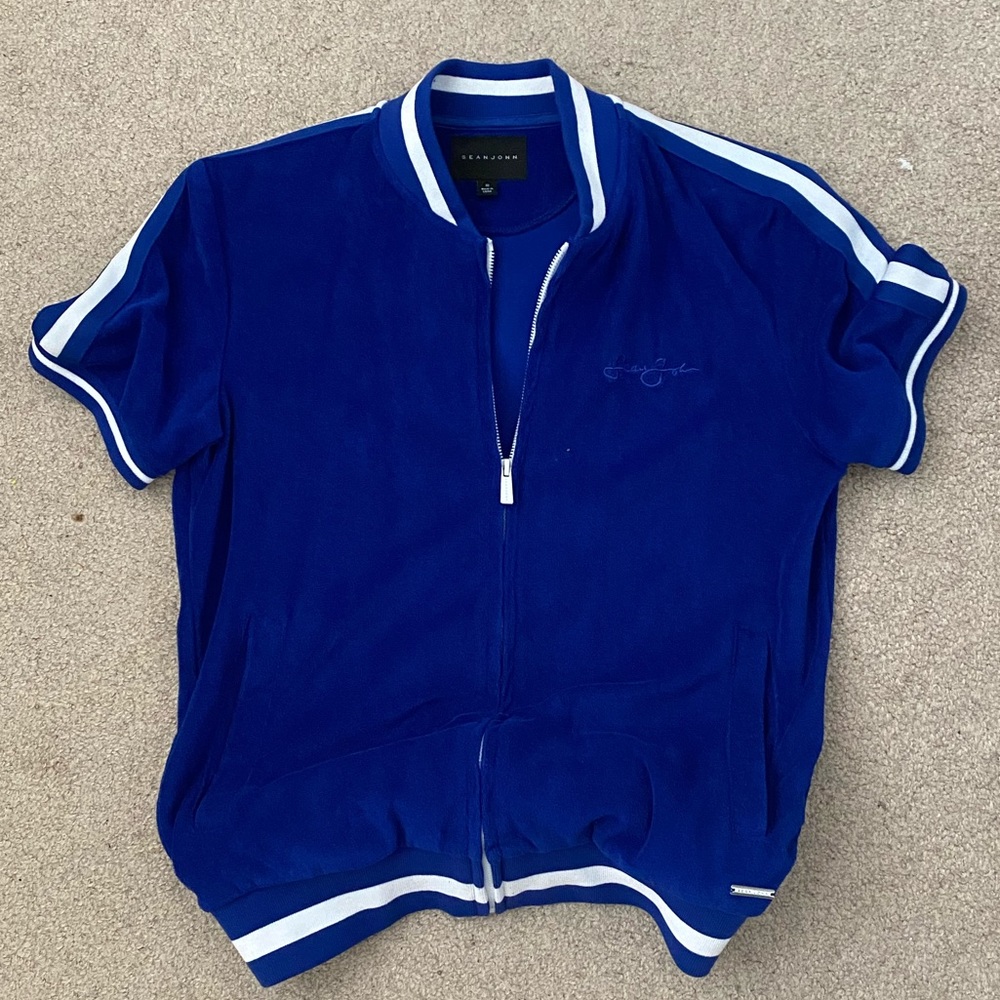 Sean John velour short set ! Top S bottom M